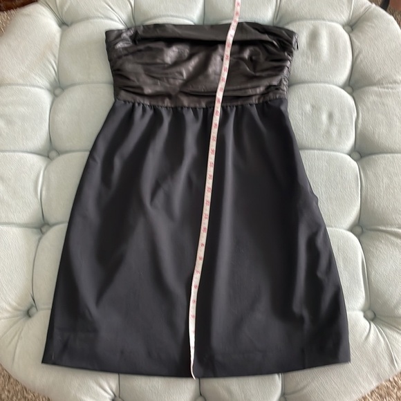 Theory Amandie Chateau Strapless Dress - Picture 4 of 15